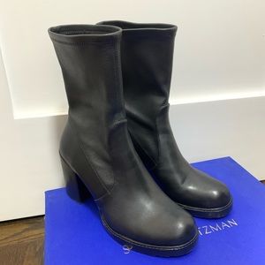 Stuart Weitzman dalenna leather bootie